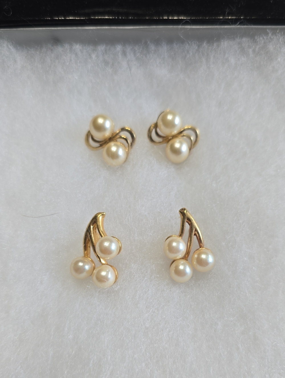 Pearl Cluster Gold-Tone Women’s Earrings - Cream Pearls